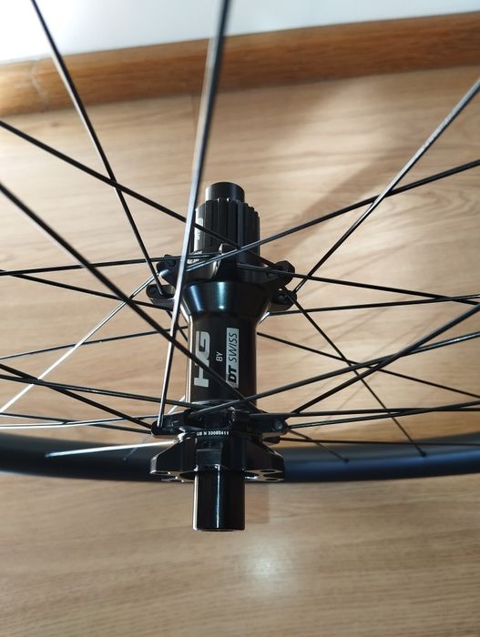 Roda carbono BTT Cannondale HollowGram