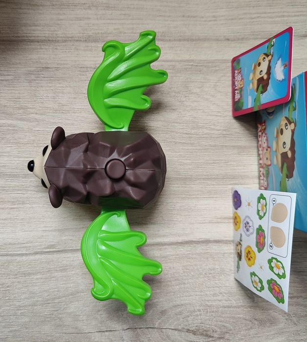 Brinquedo “Adopt Me!” McDonald’s | Ouriço