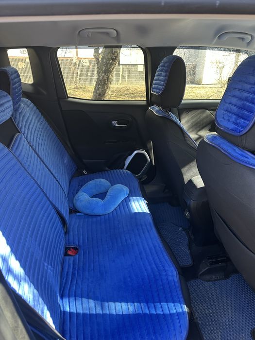 Jeep Renegade 2018, 78 тыс . Газ