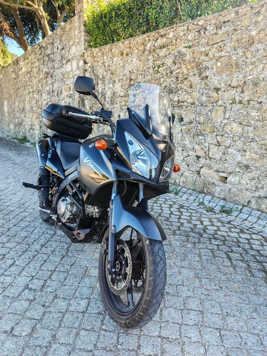 Suzuki V-Strom 650 – 2007 – Apenas 17.000 km
