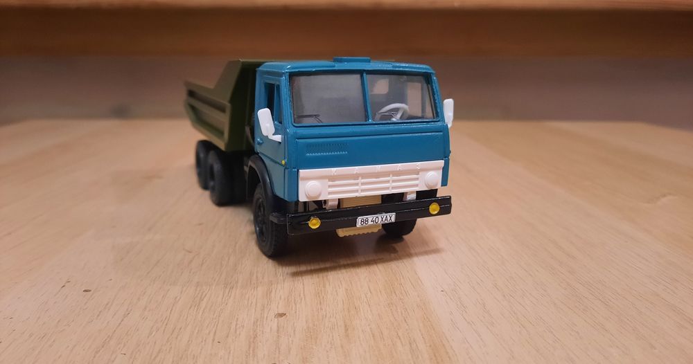 Model KAMAZ 5511 Elecon/1:43/