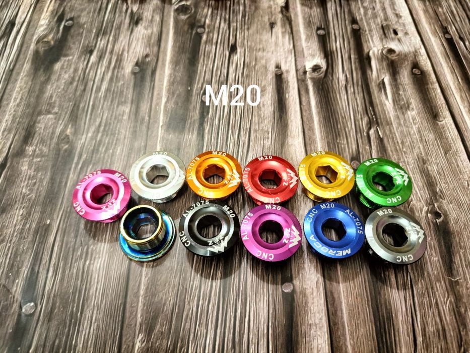 Болт шатуна М 20,М19,М18,М15