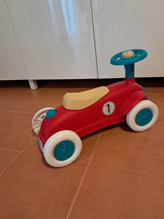 Carrinho/brinquedo para bebe Clementoni