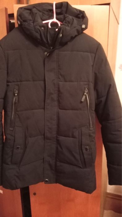 Чоловіча, зимова, тепла куртка.