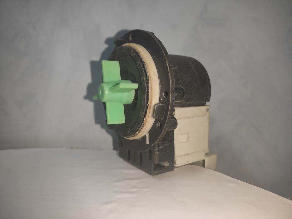 Сливной насос ( помпа) PLASET Italy стиральная машина