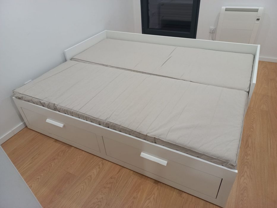 Cama Brimnes Ikea Nova com colchoes