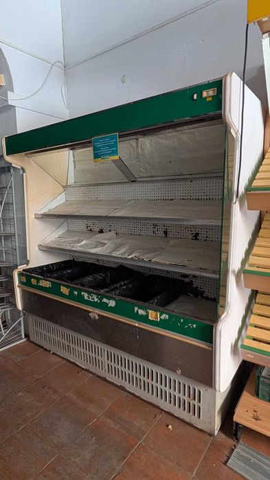 Oportunidade IMPERDÍVEL - Prateleiras de Supermercado