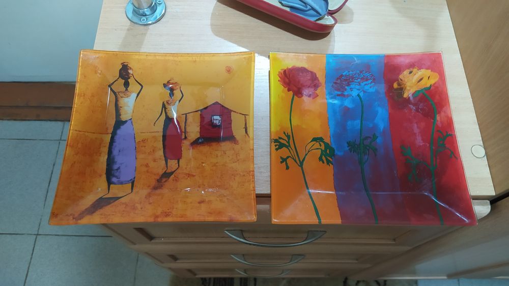 Тарелки квадратные