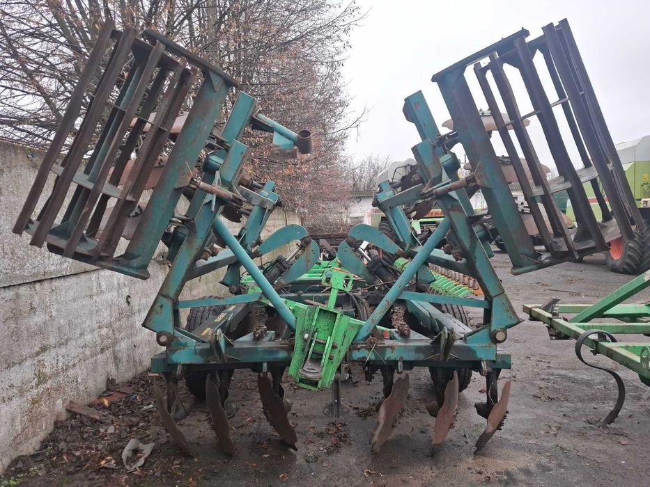 Продам сільгосптехніку різну