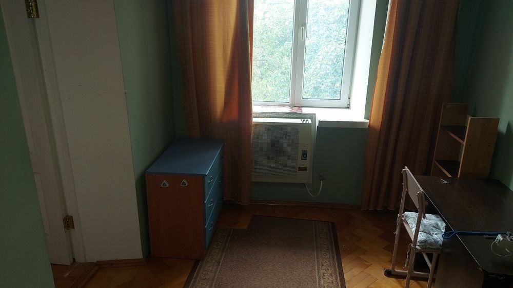 Візьму на підселення одну дівчину