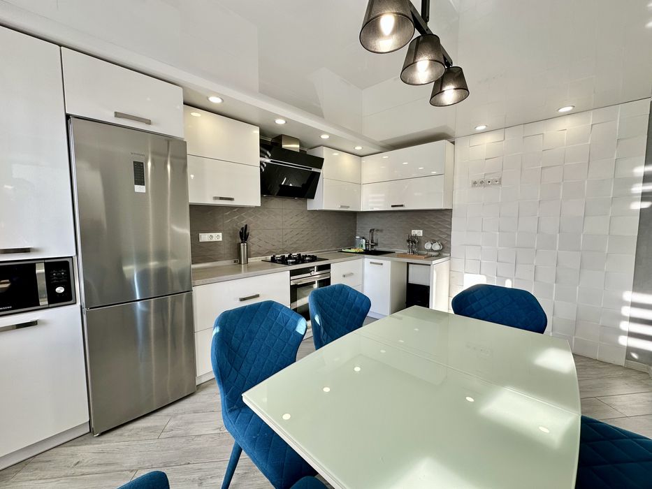 Продаж 2К квартири з сучасним ремонтом