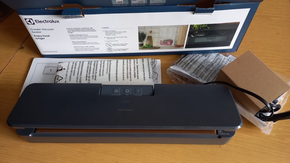 Ваакуматор, Вакуумний пакувальник ELECTROLUX