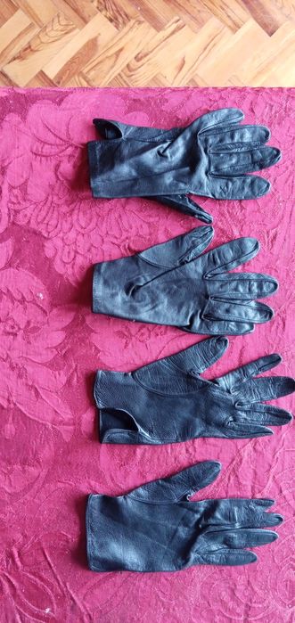 Companhia das Luvas - Luvas  desde 2E. - Botão vintage - 1E. Desde 1E.