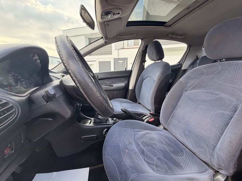 Peugeot 206 1.1 i