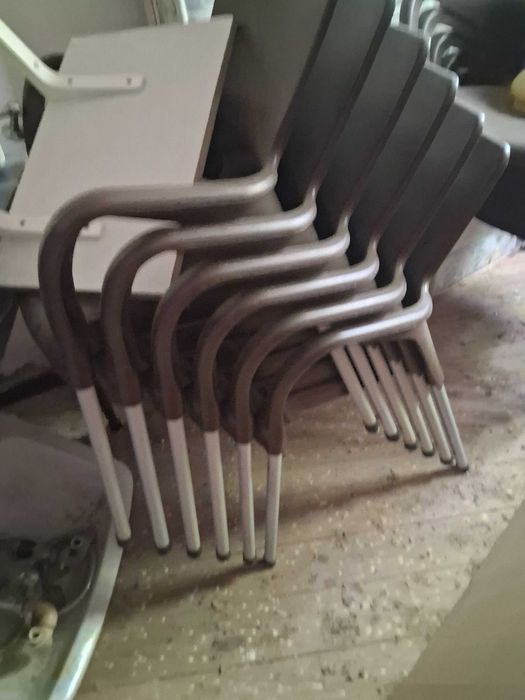 Mesa e cadeiras de esplanada