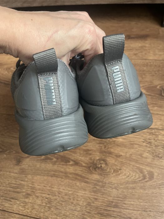 Кросівки  жіночі Puma 40р. 26.5см.