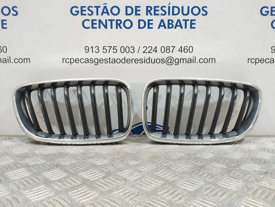 Grelha Pára-choques Frente Frontal Original BMW Serie 2 F22 F23 2014