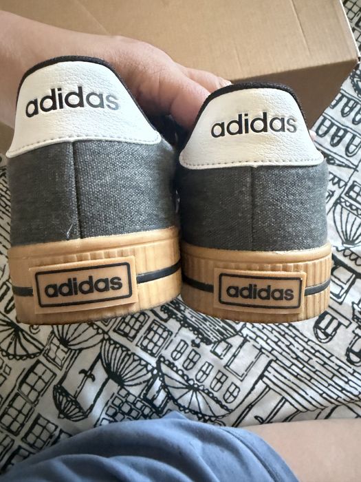 Кросовка Adidas 40