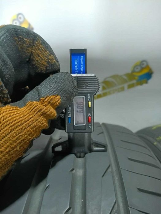 Шини Toyo 215/50R18. 4шт. Літо 2023р (0337)