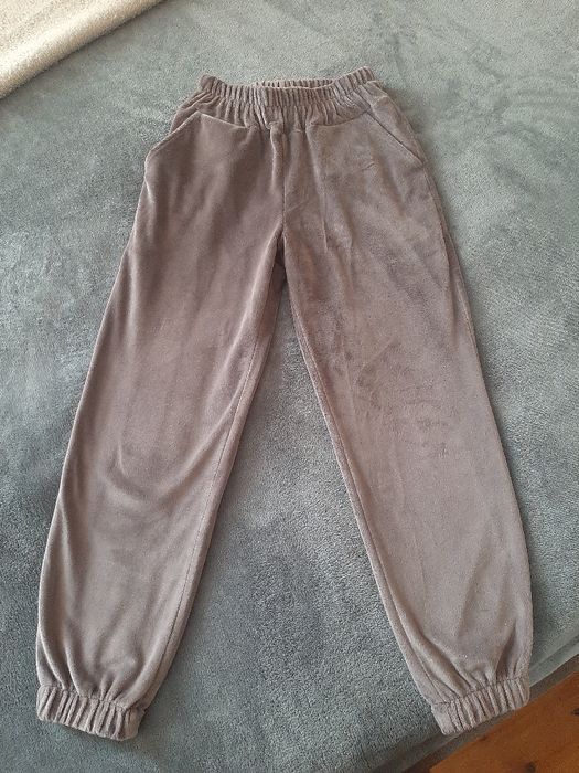 Спортивні штани для дівчинки