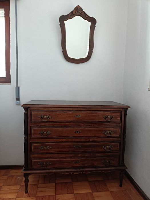 Mobília quarto em castanho