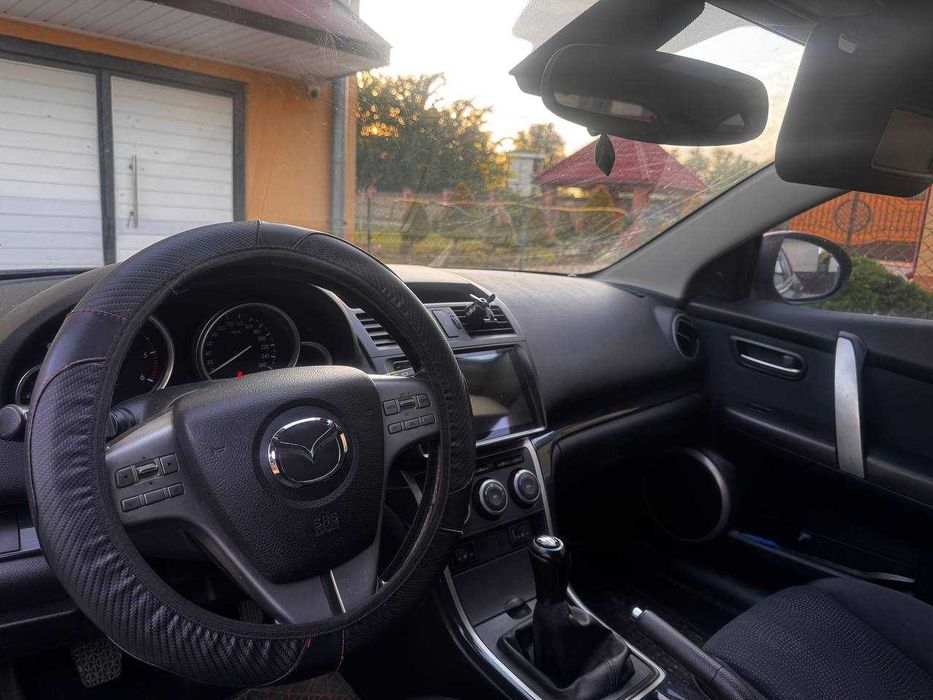 Мазда 6 2008 року, 2.0 дизель, універсал