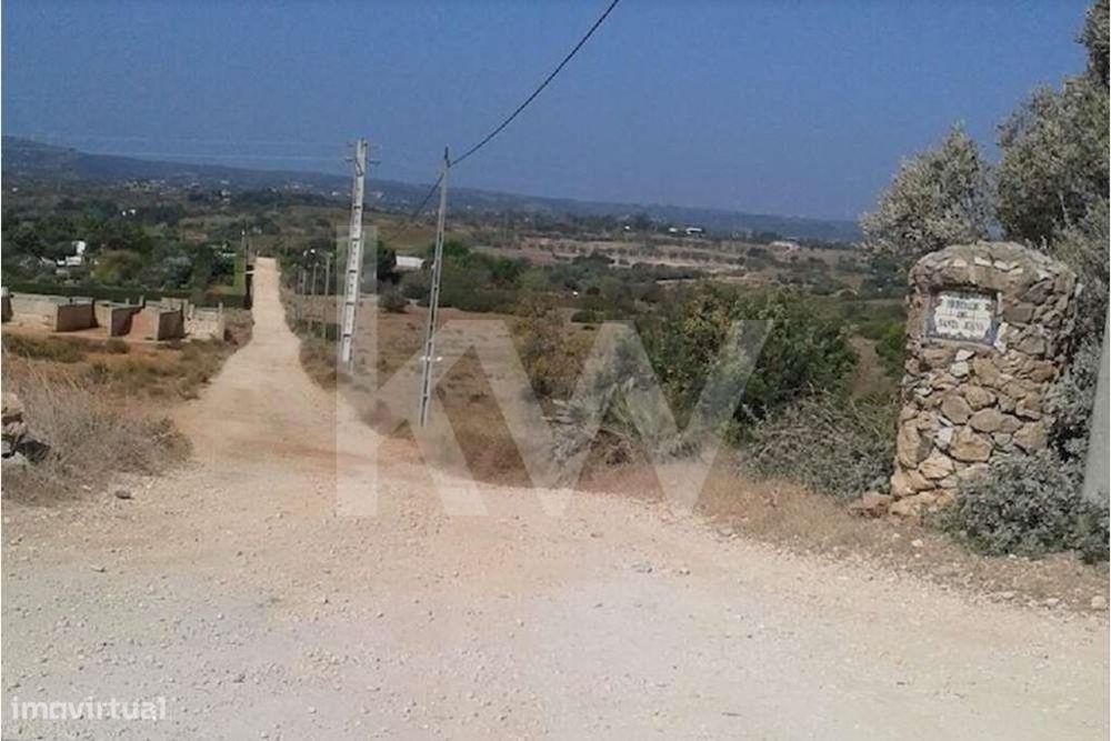 Terreno em Espiche (Lagos) — Luz, Faro