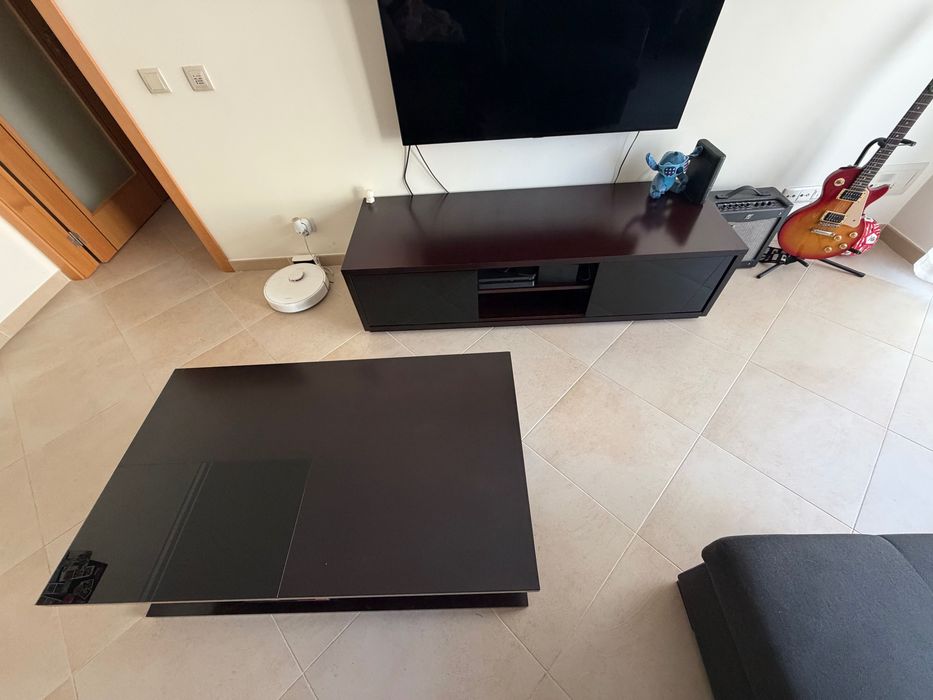 Móvel tv e mesa de centro