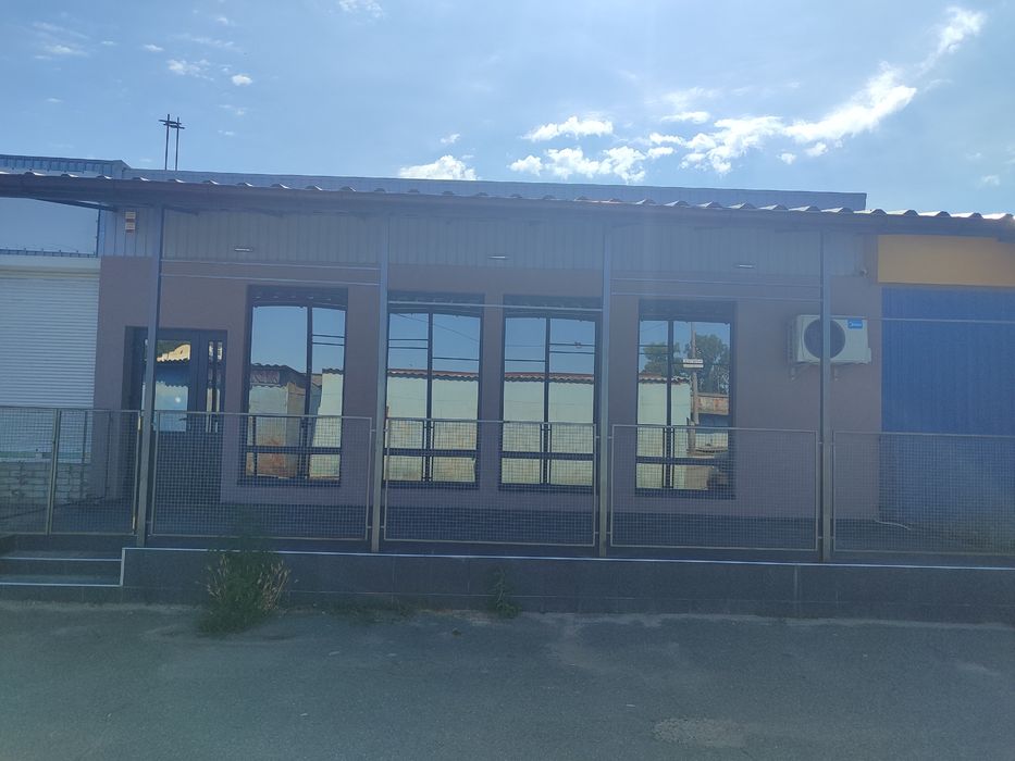 Продається комерційне приміщення в м.Малин