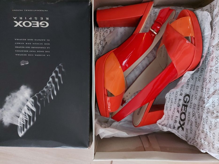 Piękne sandały Geox Respira 40