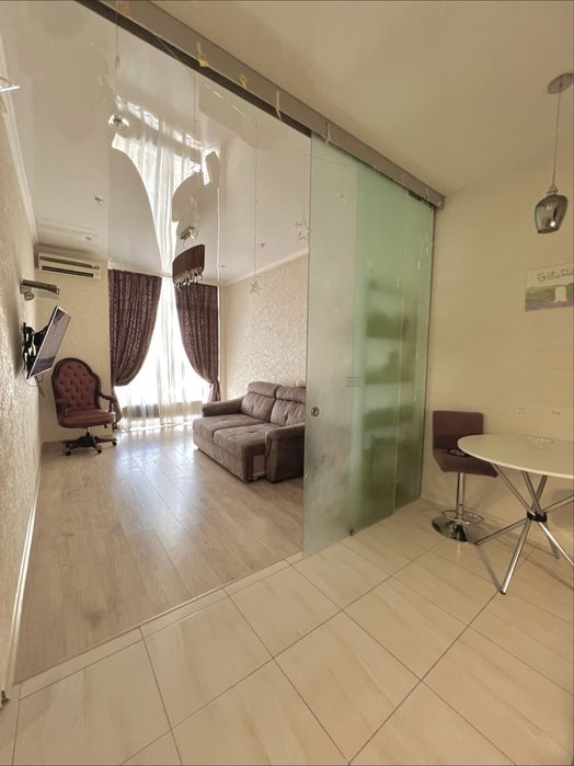 АРКАДІЯ 9 перлина 2-х кімнатна