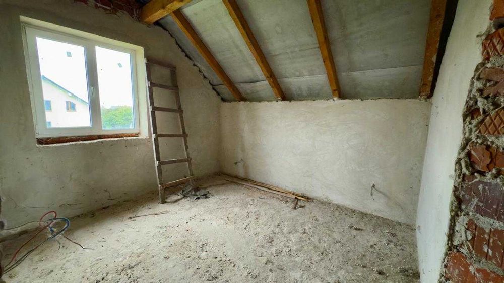 Продається будинок з ділянкою в с. Хриплин (7)