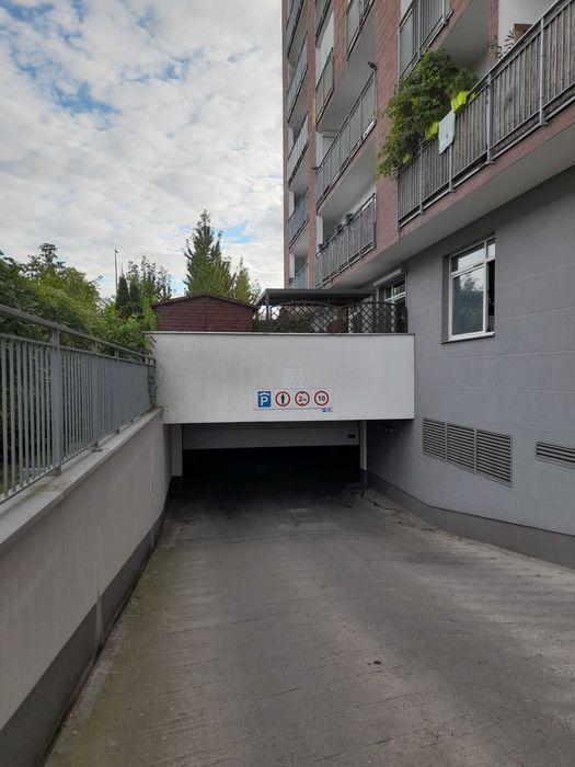 Miejsce postojowe z przedłużeniem, ul. Hawelańska 6 - Widok 4
