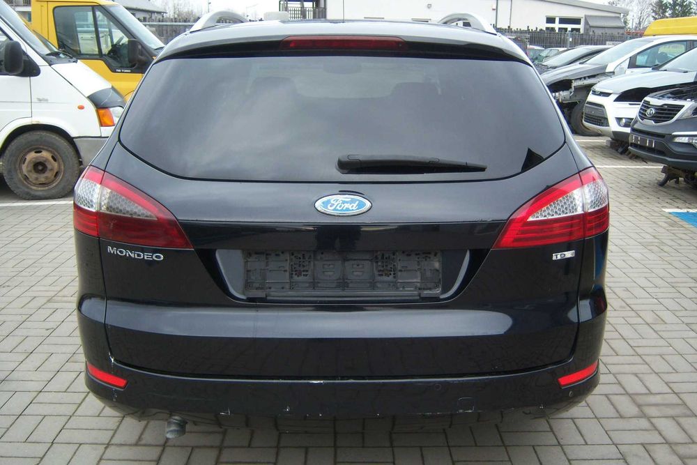 Mondeo MK4 klapa zderzak kolor G6