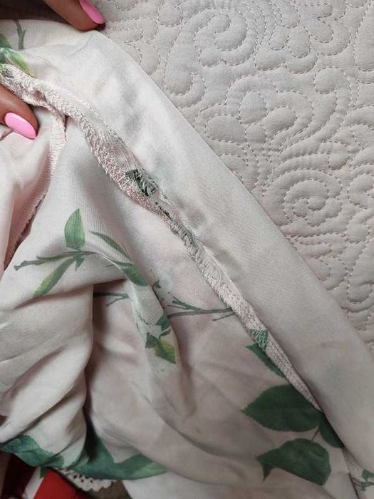 Kombinezon długi satynowy pudrowy róż kwiaty kwiatki ASOS 34 XS