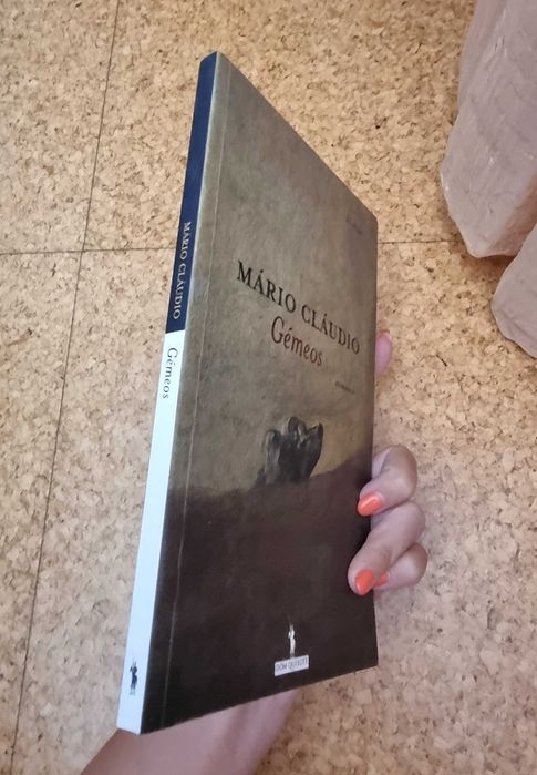 Livro "Gémeos" de Mário Cláudio