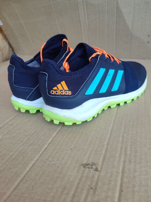 Кроссовки Adidas 44 размер