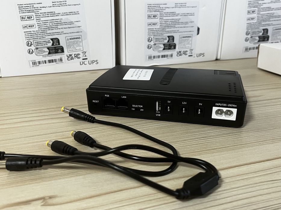 ДБЖ Безперебійники для роутера UPS 12000 mAh (4x3000 mAh)