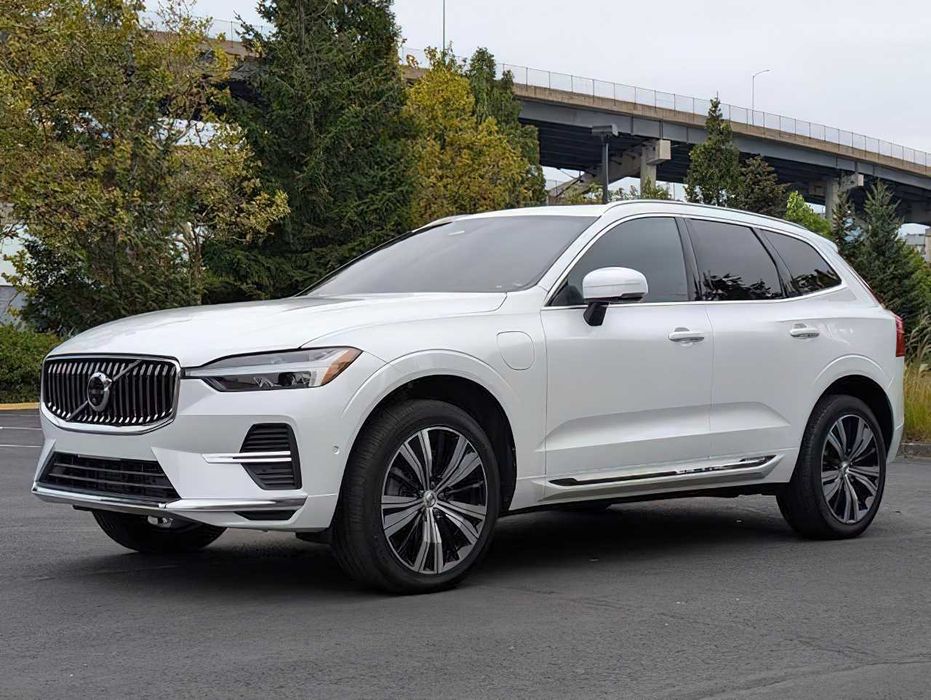 Volvo XC60 T8 Recharge Inscription      2022