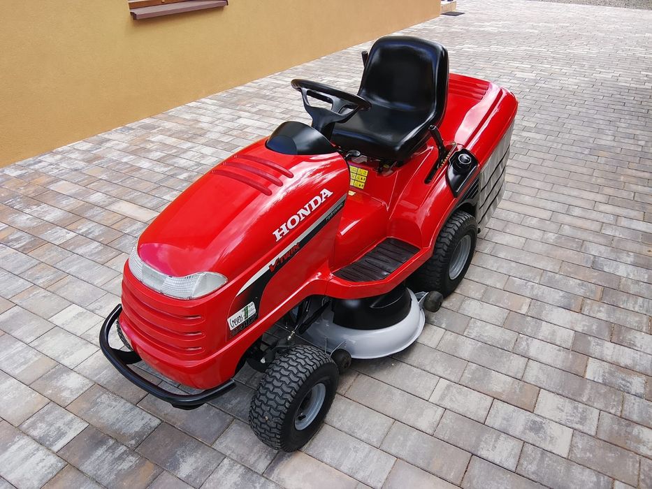 Traktorek kosiarka Honda 2417 Lift