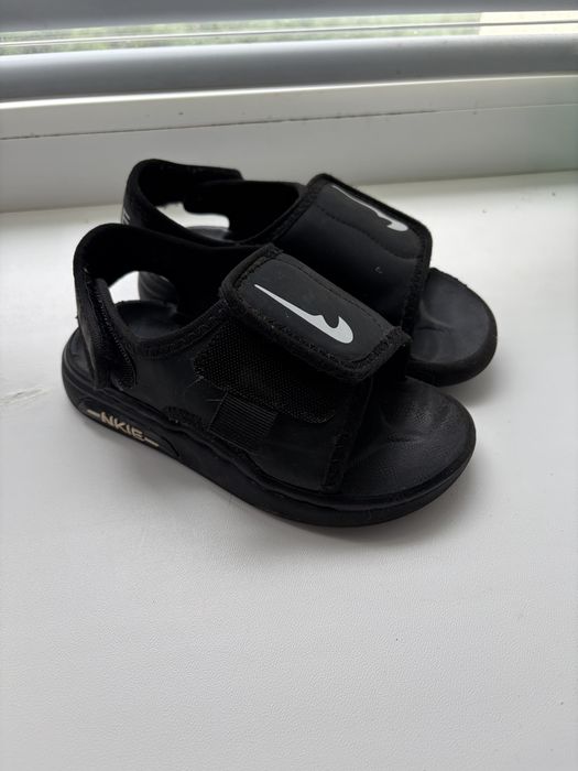 Продам взуття для хлопчика Puma
