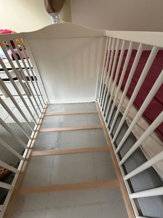 Berço branco IKEA