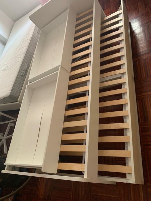 Vendo cama Slakt com arrumação