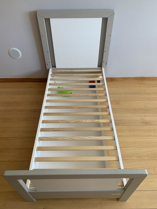 Trama Inova Branco e Cinza - Berço para Bebé - Cama Criança