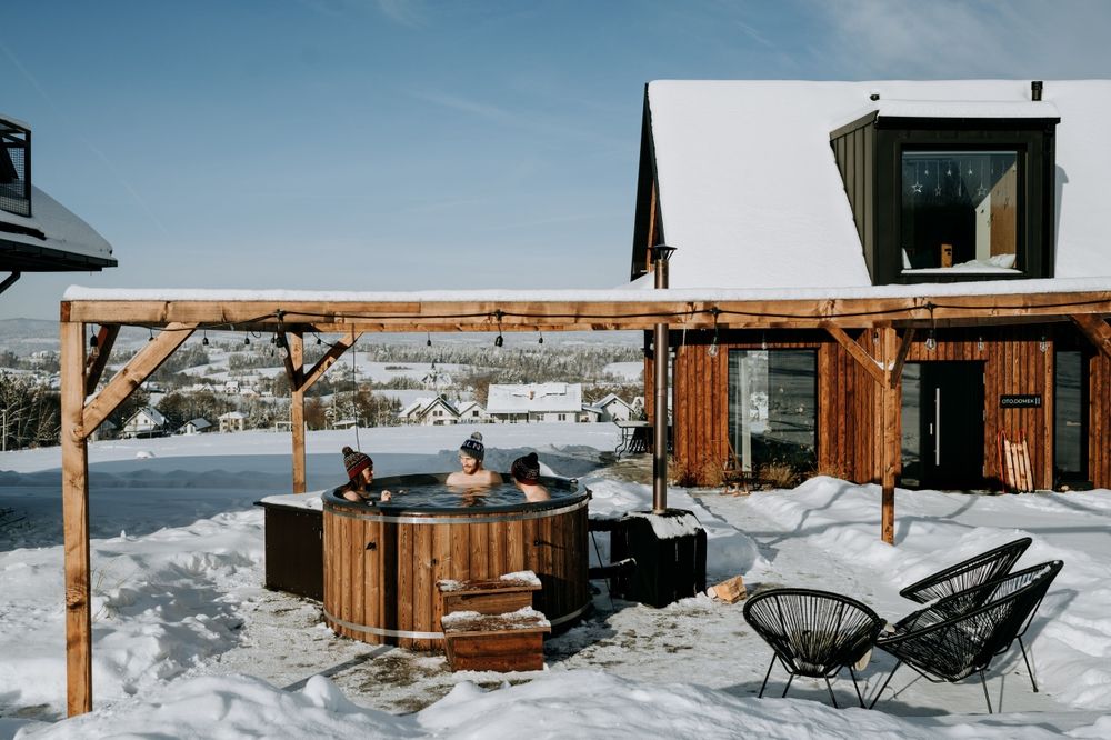 domek w górach SAUNA BALIA JACUZZI ferie zimowe narty skitury biegówki