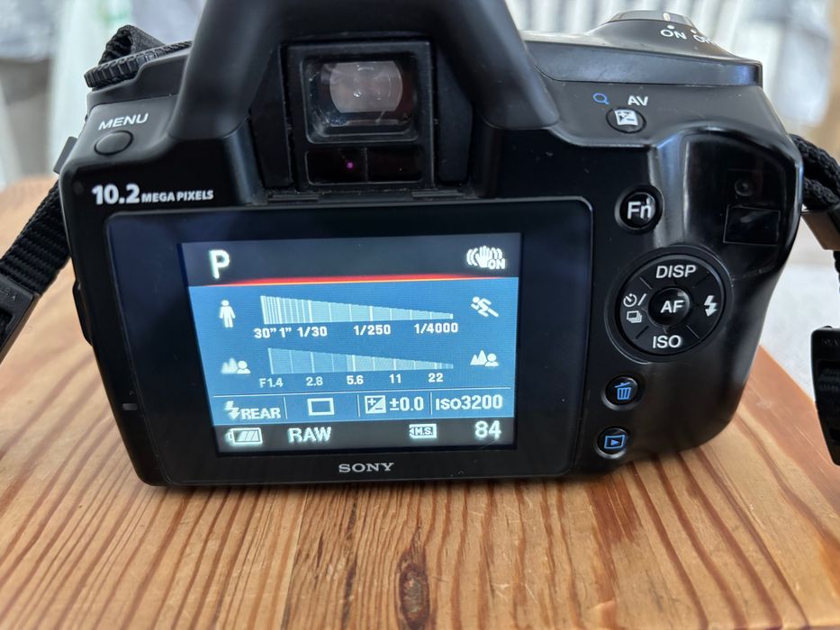 Aparat lustrzanka Sony a 230
