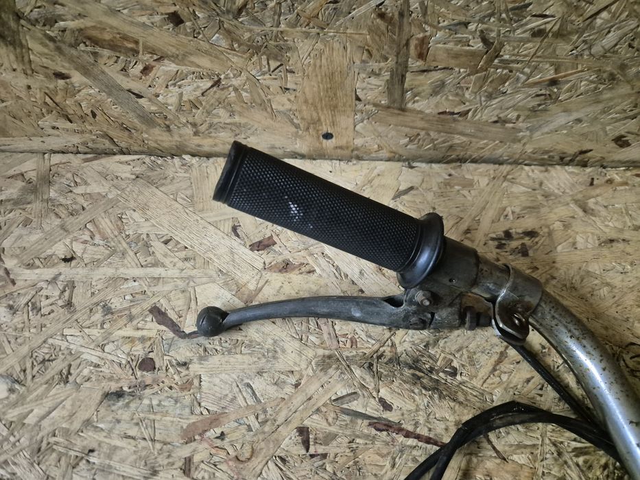 Kierownica jawa babetta klamka sprzęgła hamulca manetka gazu