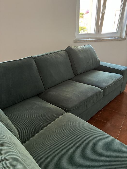 Capa de Sofá Kivik verde escuro