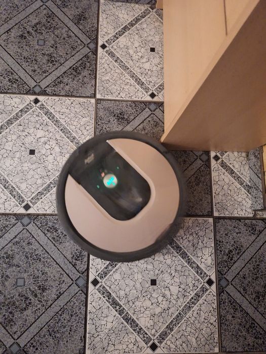 IRobot   rommba  976