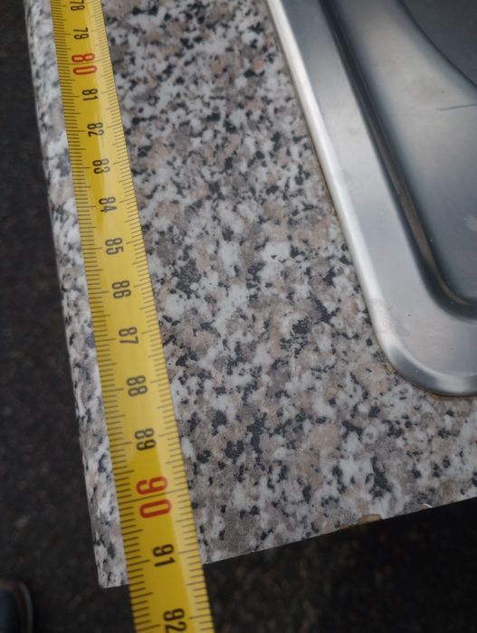 Zlewozmywak z metalową szafką Okazja